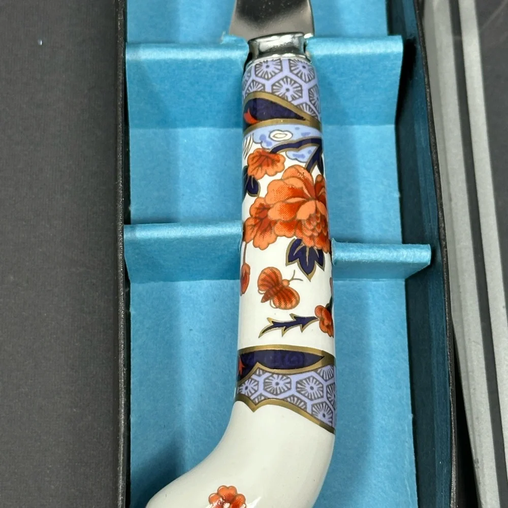 NEW!! Stainless Porcelain Handle Carving Fork Floral Pattern Made in USA L0